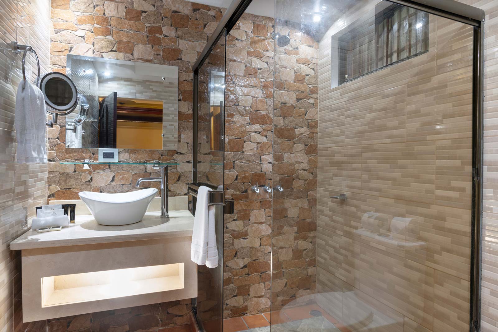 Junior_suite_family_3